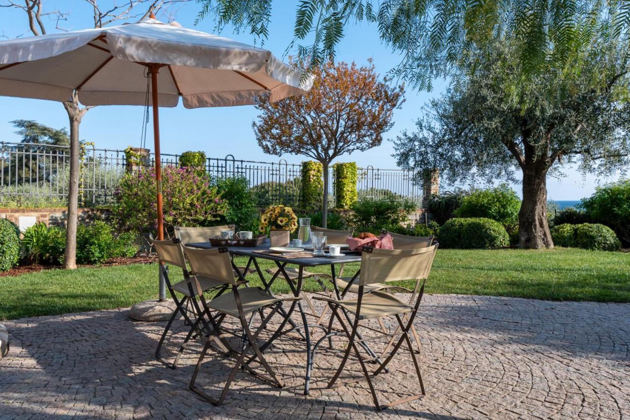Villa Rosmarino Imperia Exterior foto